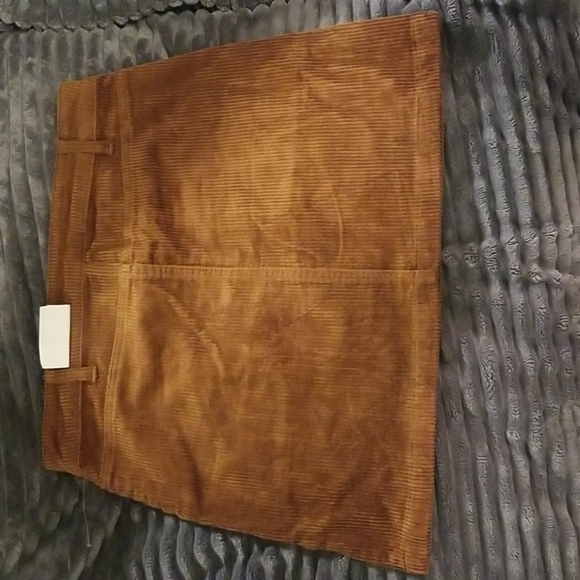 Corduroy mini skirt zippered - Picture 3 of 3